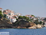 Met de boot naar Skiathos-stad foto 3