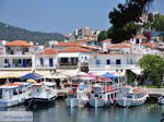 Kleurrijk Skiathos-stad foto 2